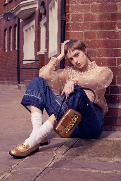 Look 3